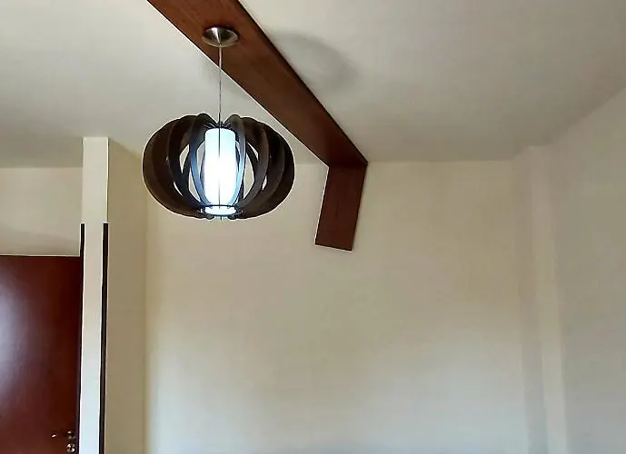 Lakis Court Apartamento Lárnaca