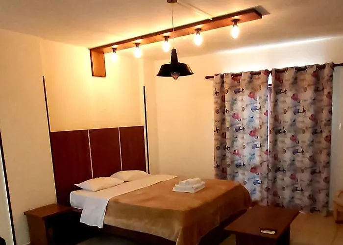 Lakis Court Apartamento